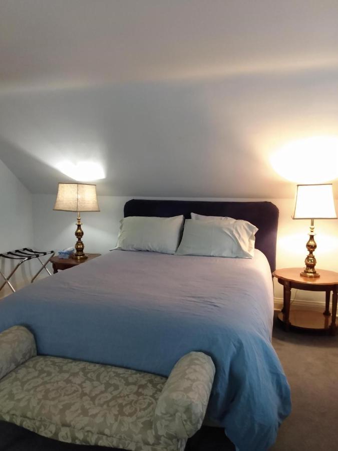Dover House B&B Port Dover Bagian luar foto