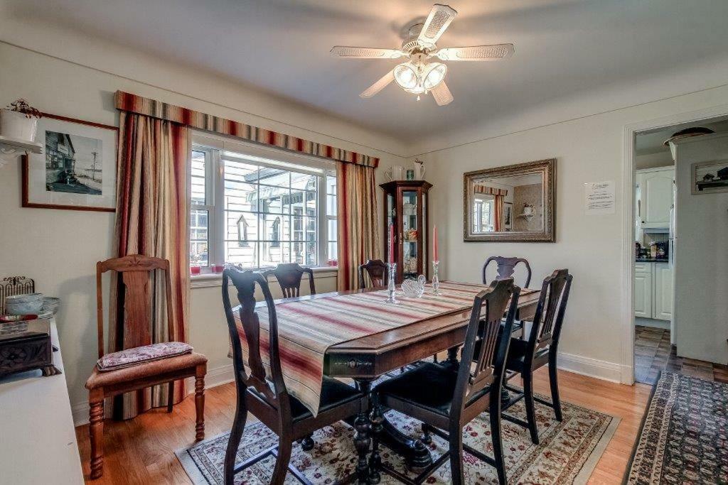 Dover House B&B Port Dover Bagian luar foto