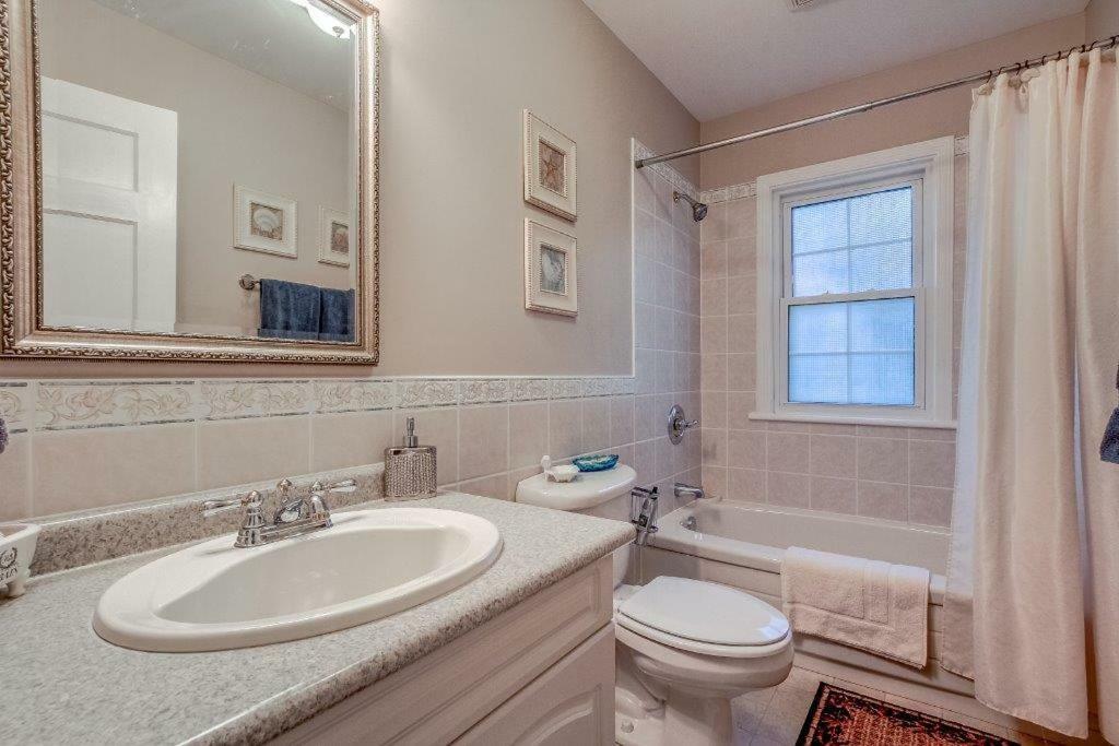 Dover House B&B Port Dover Bagian luar foto